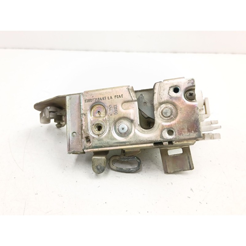 Recambio de cerradura puerta delantera izquierda para ford mondeo ii sedán (bfp) 1.8 td referencia OEM IAM 95BBF213A65LA  