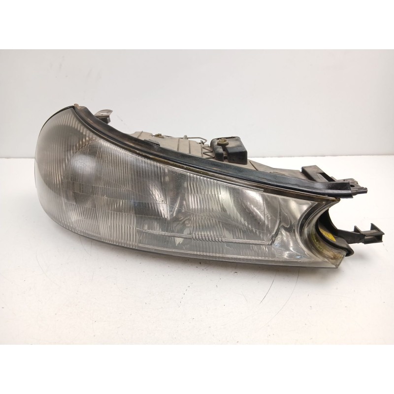 Recambio de faro derecho para ford mondeo ii sedán (bfp) 1.8 td referencia OEM IAM 98BG13005FD 0301098206 