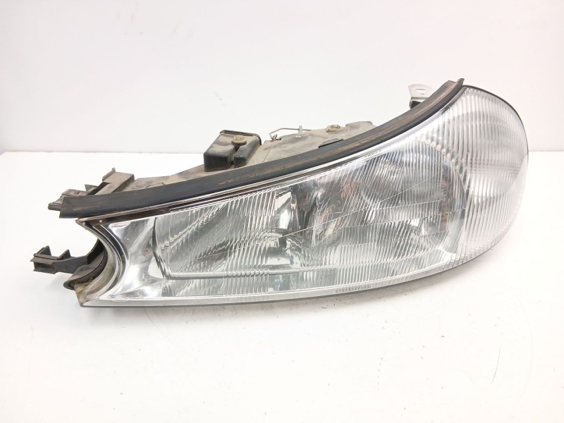 Recambio de faro izquierdo para ford mondeo ii sedán (bfp) 1.8 td referencia OEM IAM 98BG13006SFE 0301098207 