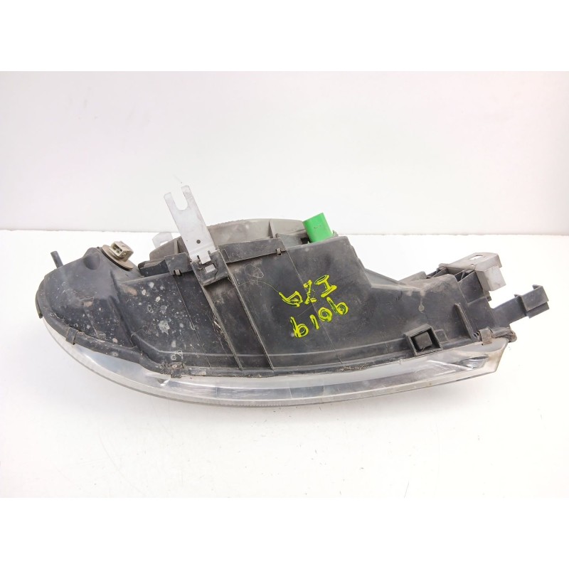 Recambio de faro izquierdo para ford mondeo ii sedán (bfp) 1.8 td referencia OEM IAM 98BG13006SFE 0301098207 
