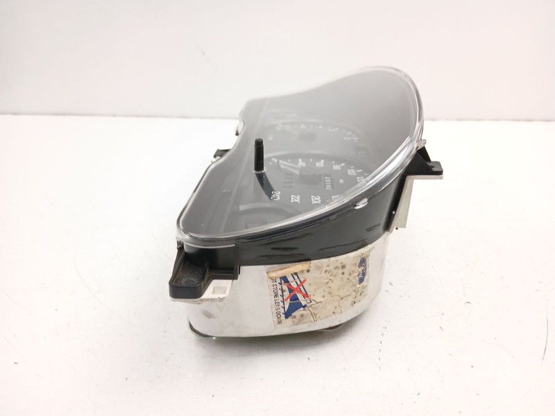 Recambio de cuadro instrumentos para ford mondeo ii sedán (bfp) 1.8 td referencia OEM IAM 98BP10C956HB  95BP10841B