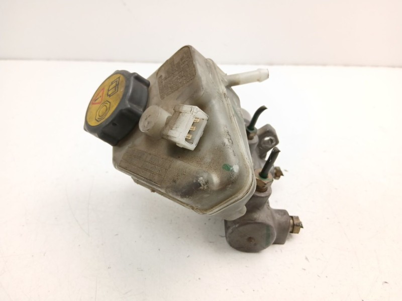 Recambio de bomba de freno para ford mondeo ii sedán (bfp) 1.8 td referencia OEM IAM 97BB2B507AA  