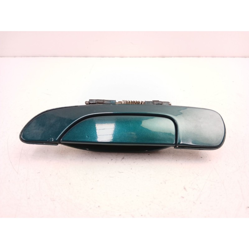 Recambio de manilla trasera izquierda para ford mondeo ii sedán (bfp) 1.8 td referencia OEM IAM 93BBF26601AR  