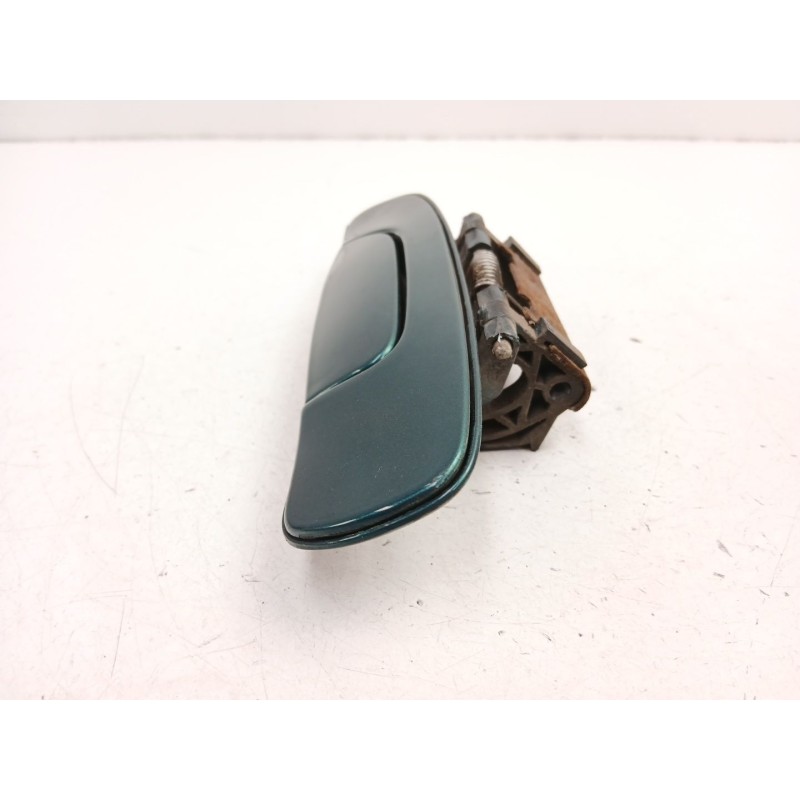Recambio de manilla trasera izquierda para ford mondeo ii sedán (bfp) 1.8 td referencia OEM IAM 93BBF26601AR  