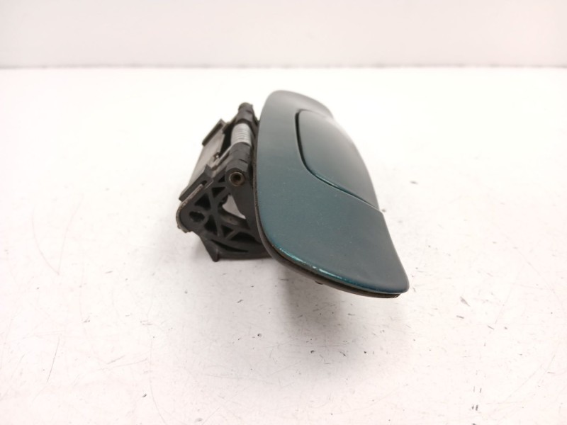 Recambio de manilla trasera derecha para ford mondeo ii sedán (bfp) 1.8 td referencia OEM IAM 93BBF26600AR  