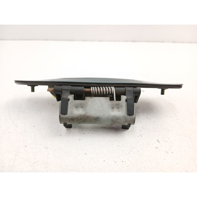 Recambio de manilla trasera derecha para ford mondeo ii sedán (bfp) 1.8 td referencia OEM IAM 93BBF26600AR  