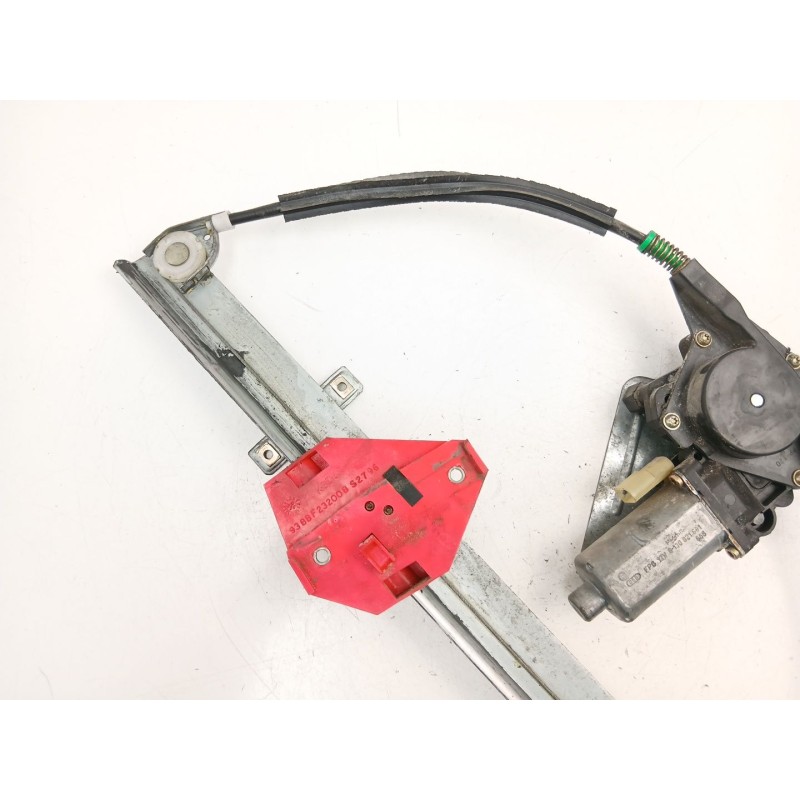 Recambio de elevalunas delantero derecho para ford mondeo ii sedán (bfp) 1.8 td referencia OEM IAM 93BBF23200B  
