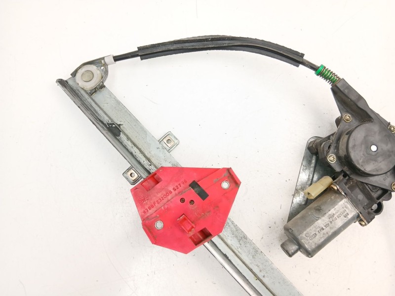 Recambio de elevalunas delantero derecho para ford mondeo ii sedán (bfp) 1.8 td referencia OEM IAM 93BBF23200B  