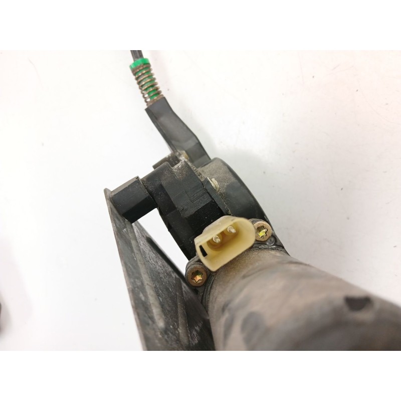 Recambio de elevalunas delantero derecho para ford mondeo ii sedán (bfp) 1.8 td referencia OEM IAM 93BBF23200B  