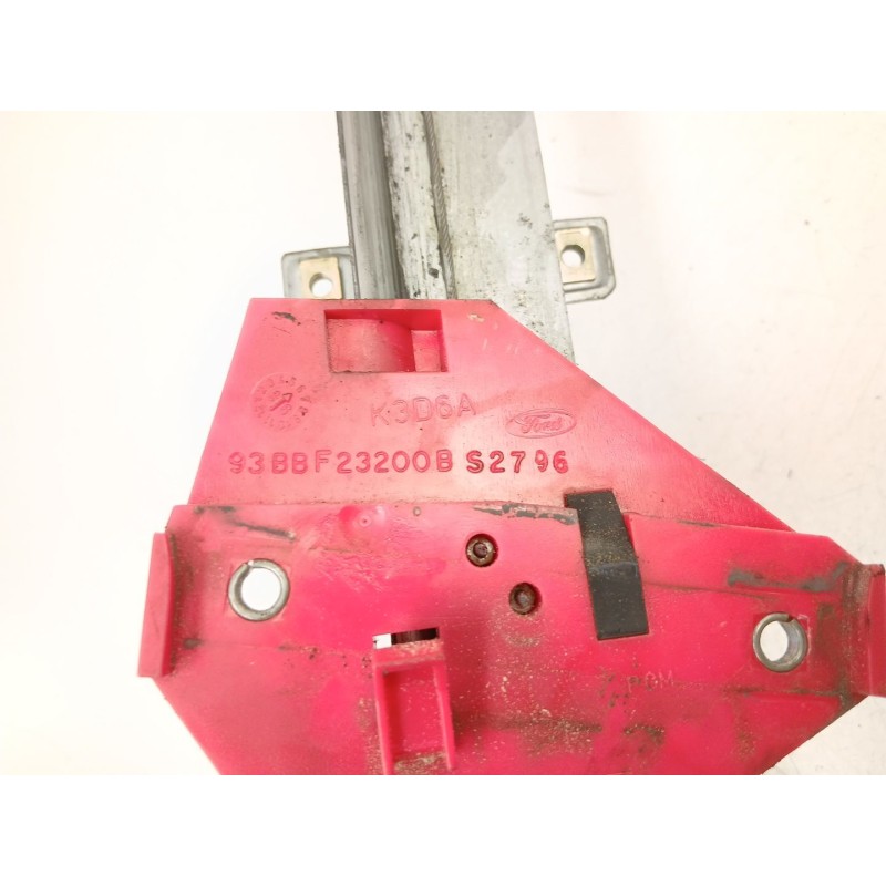 Recambio de elevalunas delantero derecho para ford mondeo ii sedán (bfp) 1.8 td referencia OEM IAM 93BBF23200B  