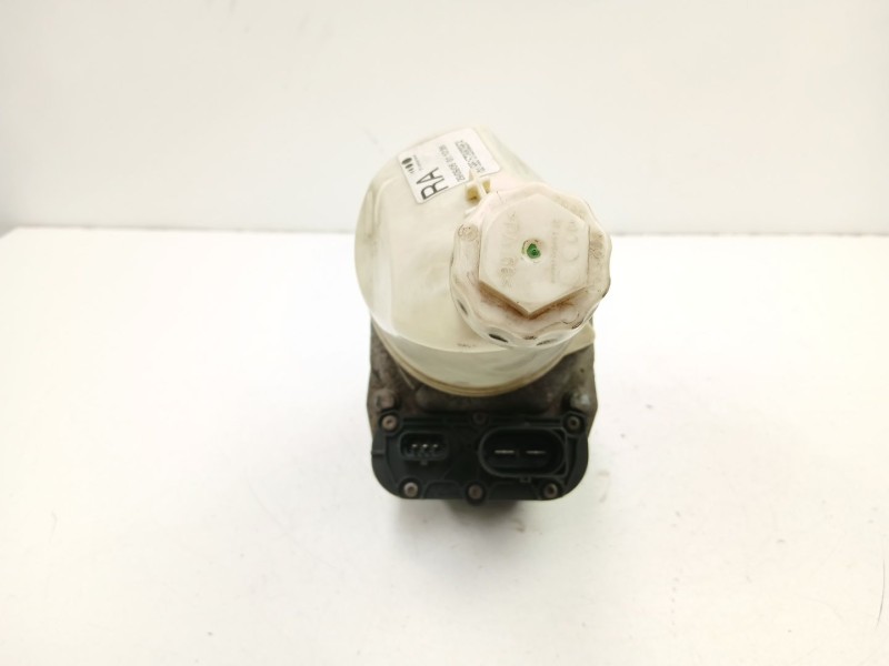 Recambio de bomba direccion electrica para opel astra h (a04) 1.7 cdti (l48) referencia OEM IAM 13192897  