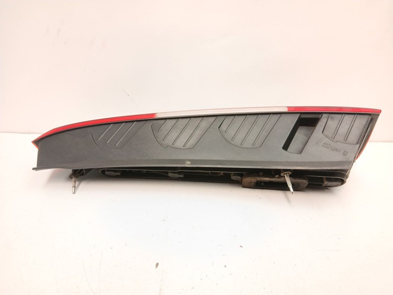 Recambio de piloto trasero derecho para ford c-max (dm2) 1.8 tdci referencia OEM IAM 7M5113404AH  