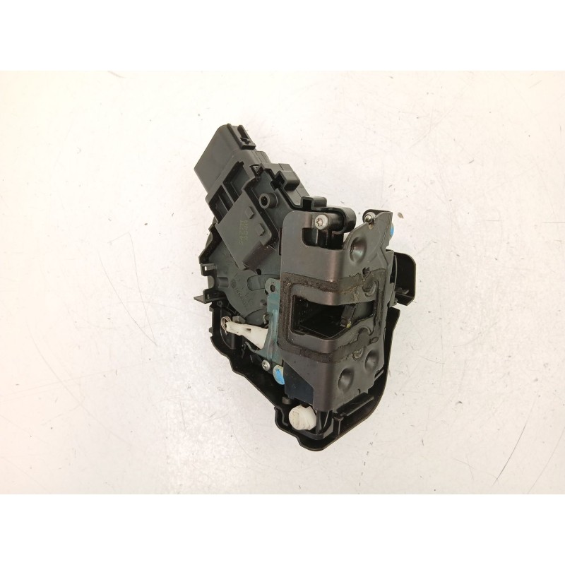 Recambio de cerradura puerta trasera izquierda para ford c-max (dm2) 1.8 tdci referencia OEM IAM 3M5AR26413BP  