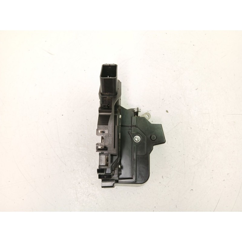 Recambio de cerradura puerta trasera derecha para ford c-max (dm2) 1.8 tdci referencia OEM IAM 3M5AR26412BP  