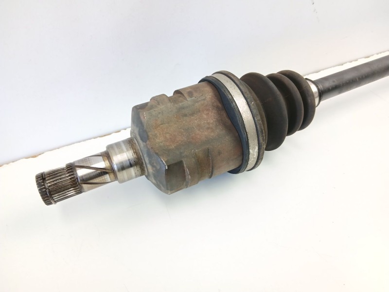 Recambio de transmision delantera derecha para daewoo aranos 2.0 referencia OEM IAM DA22072  