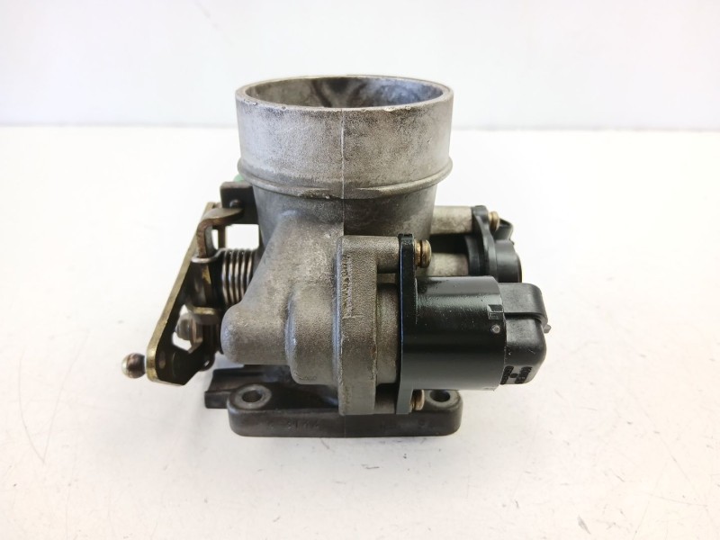 Recambio de caja mariposa para daewoo aranos 2.0 referencia OEM IAM 92061459  