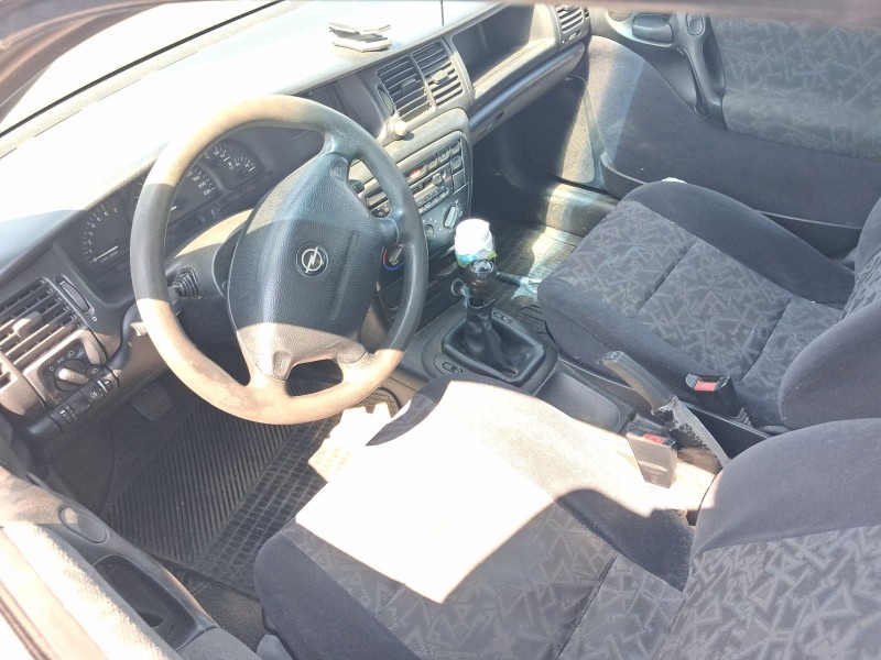 opel vectra b (j96) del año 1998