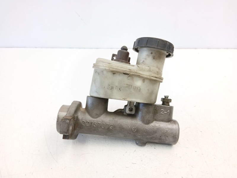 Recambio de bomba de freno para nissan primera (p11) 2.0 td referencia OEM IAM 460105M300  