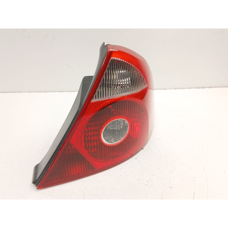 Recambio de piloto trasero derecho para ford mondeo iii sedán (b4y) 2.0 tdci referencia OEM IAM 3S7113404A  
