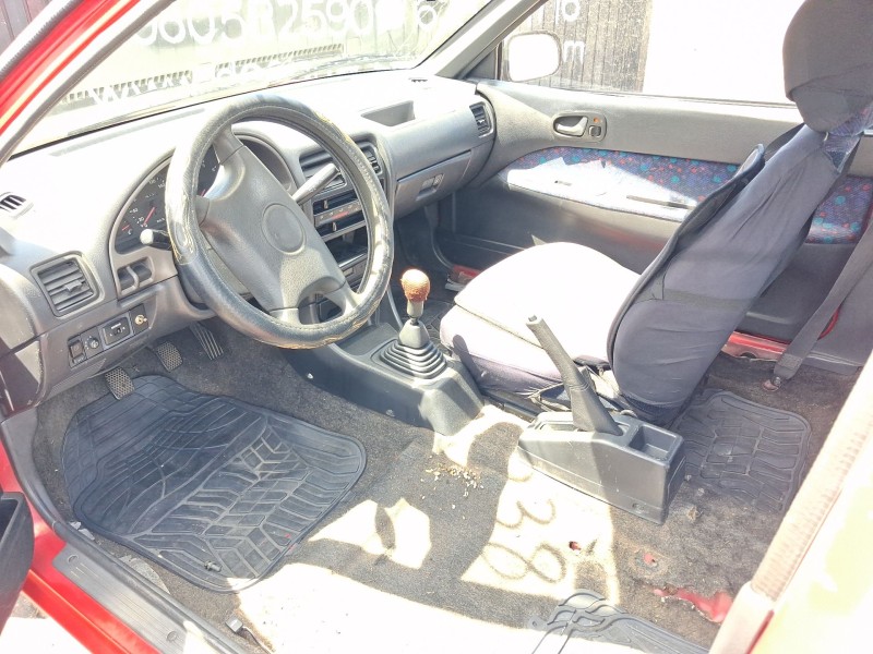 suzuki swift ii hatchback (ea, ma) del año 1997