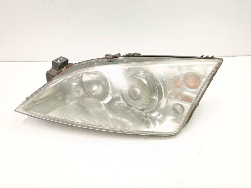 Recambio de faro izquierdo para ford mondeo iii sedán (b4y) 2.0 tdci referencia OEM IAM 1S7113006CL 0301174271 