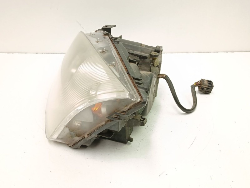 Recambio de faro izquierdo para ford mondeo iii sedán (b4y) 2.0 tdci referencia OEM IAM 1S7113006CL 0301174271 