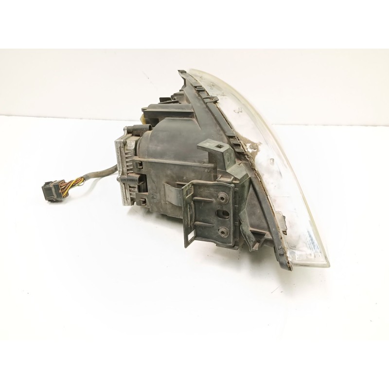 Recambio de faro izquierdo para ford mondeo iii sedán (b4y) 2.0 tdci referencia OEM IAM 1S7113006CL 0301174271 