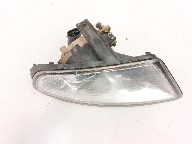 Recambio de antiniebla izquierdo para ford mondeo iii sedán (b4y) 2.0 tdci referencia OEM IAM 3S7115K202AE  