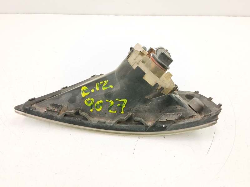 Recambio de antiniebla izquierdo para ford mondeo iii sedán (b4y) 2.0 tdci referencia OEM IAM 3S7115K202AE  