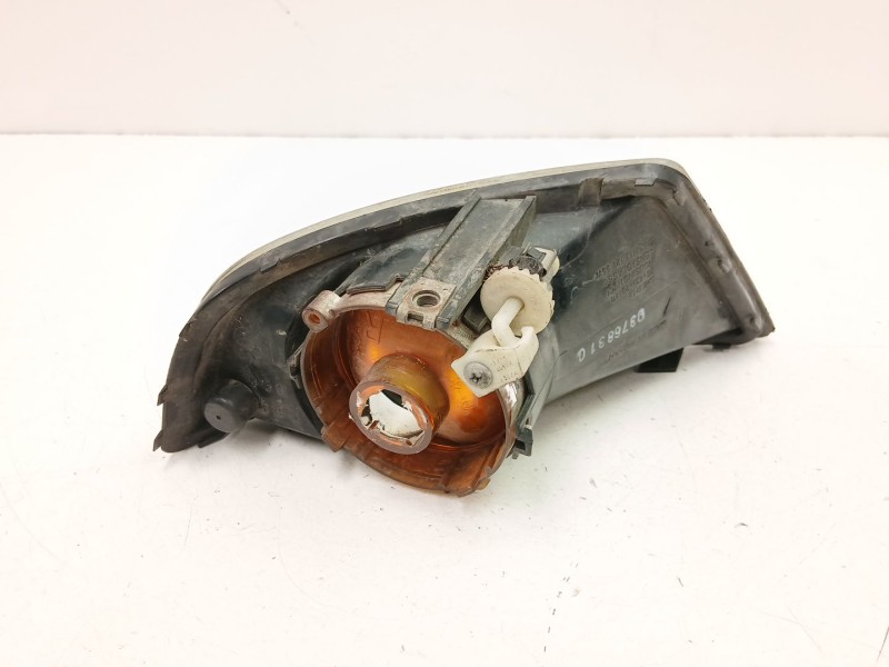 Recambio de antiniebla derecho para ford mondeo iii sedán (b4y) 2.0 tdci referencia OEM IAM 3S7115K205AE  