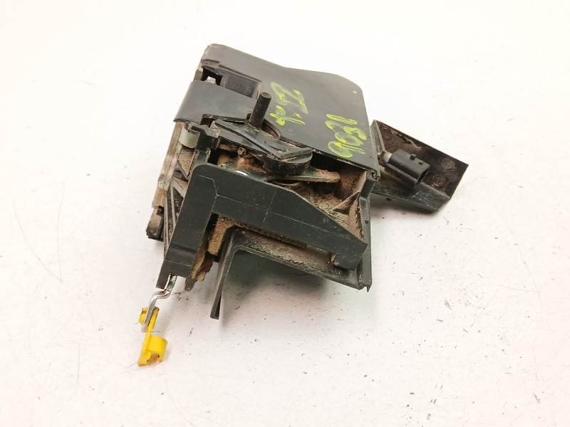 Recambio de cerradura puerta trasera izquierda para dacia sandero ii (b8_) 1.5 dci referencia OEM IAM 825033585R  