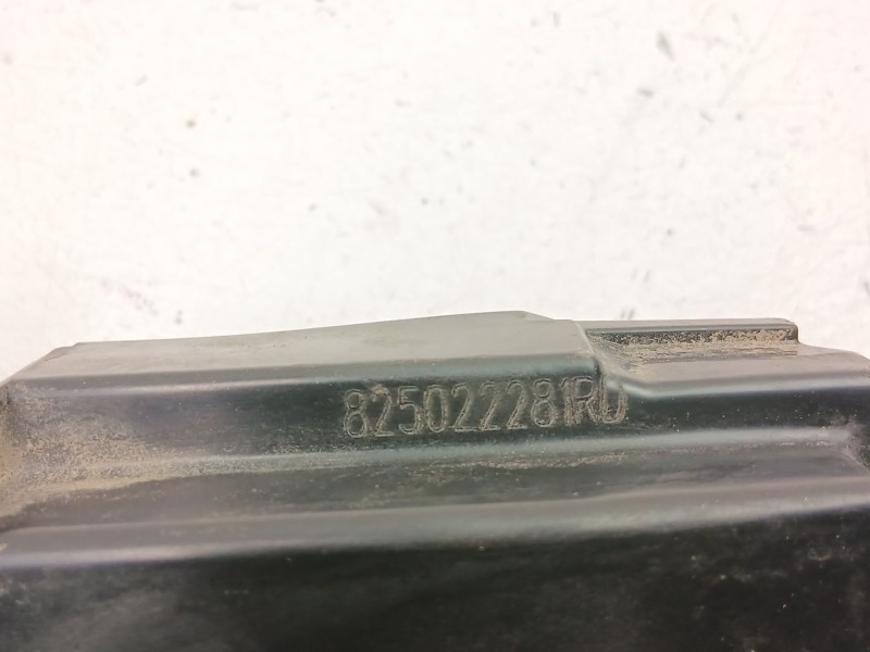 Recambio de cerradura puerta trasera derecha para dacia sandero ii (b8_) 1.5 dci referencia OEM IAM 825022281R  