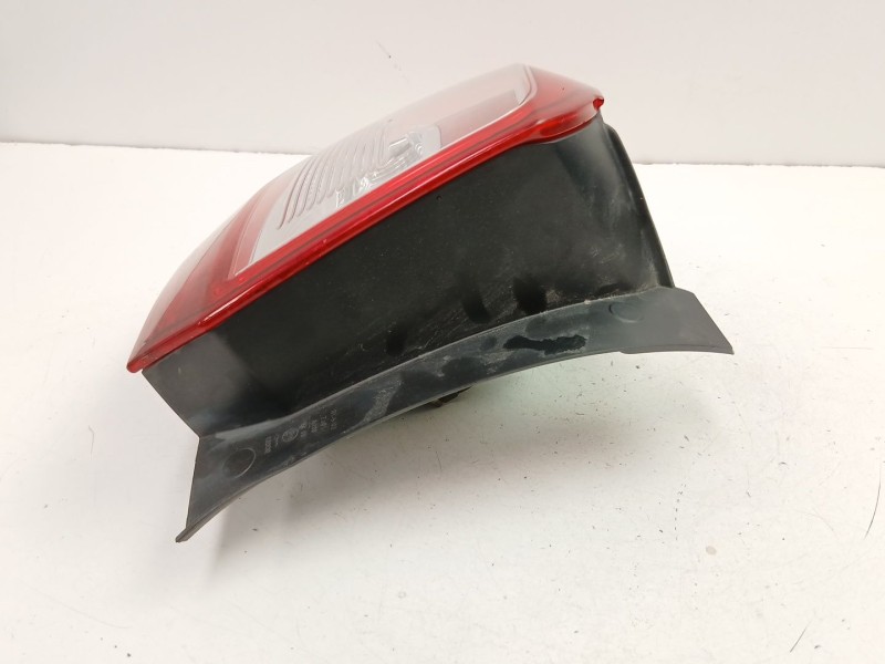 Recambio de piloto trasero izquierdo para dacia sandero ii (b8_) 1.5 dci referencia OEM IAM 265554085R  