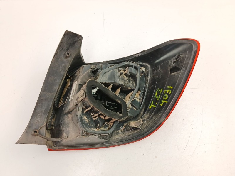 Recambio de piloto trasero izquierdo para dacia sandero ii (b8_) 1.5 dci referencia OEM IAM 265554085R  