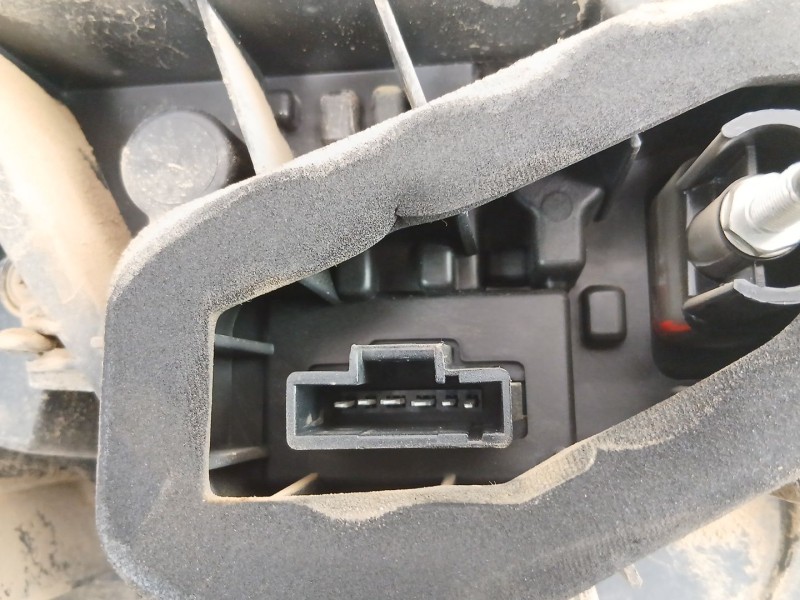 Recambio de piloto trasero derecho para dacia sandero ii (b8_) 1.5 dci referencia OEM IAM 265506669R  