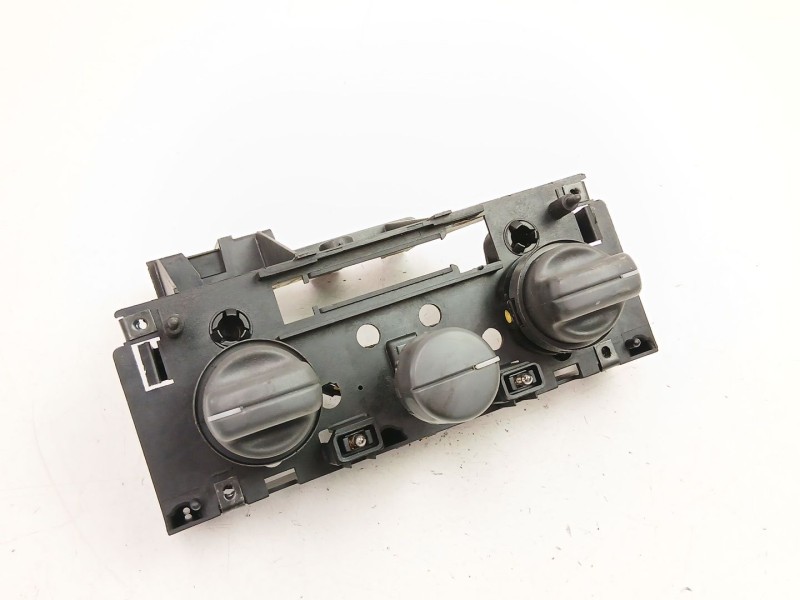 Recambio de mandos calefaccion aire para fiat punto (176_) 75 1.2 referencia OEM IAM 182750360  