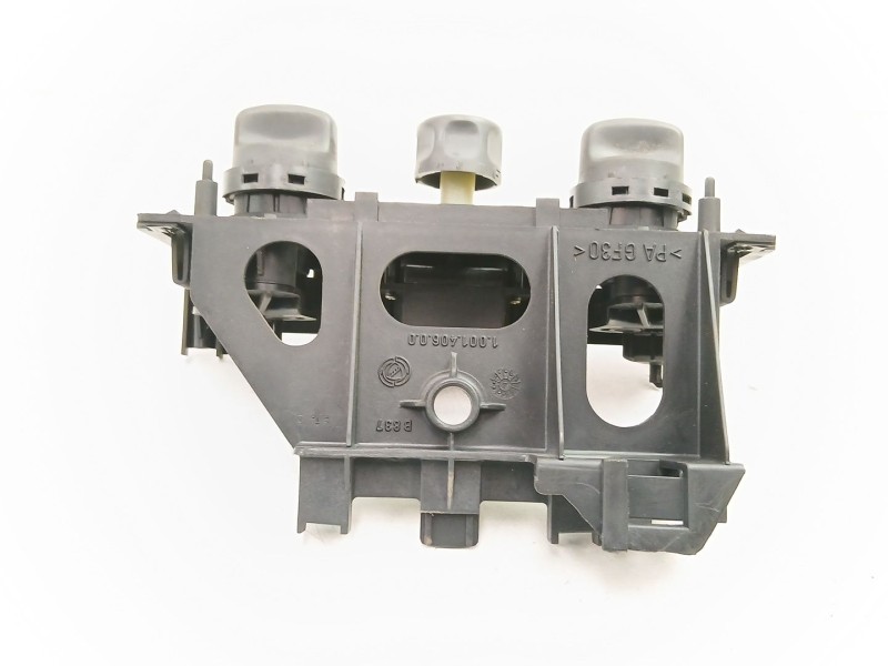 Recambio de mandos calefaccion aire para fiat punto (176_) 75 1.2 referencia OEM IAM 182750360  