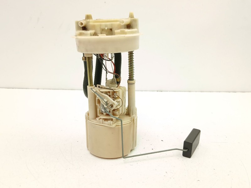 Recambio de bomba combustible aforador para fiat punto (176_) 75 1.2 referencia OEM IAM 46427664 09751769902 