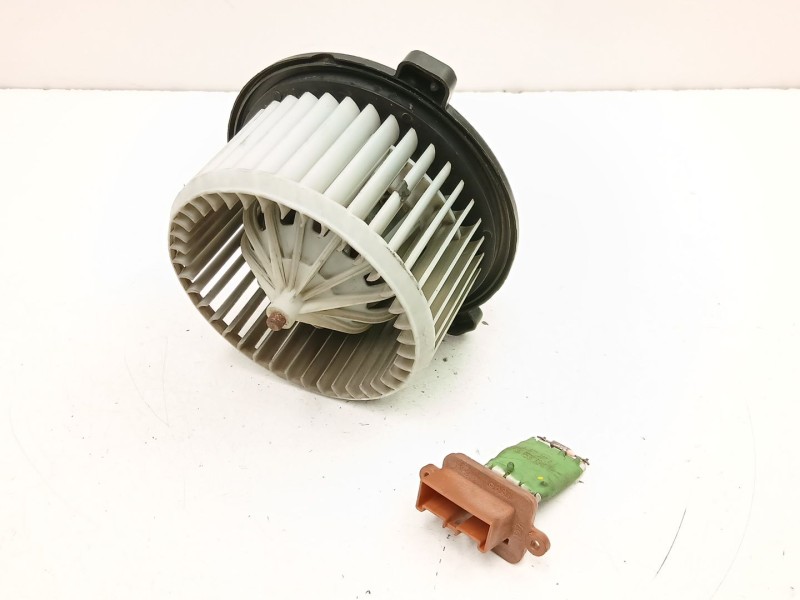 Recambio de motor calefaccion para fiat punto (176_) 75 1.2 referencia OEM IAM 46721251  