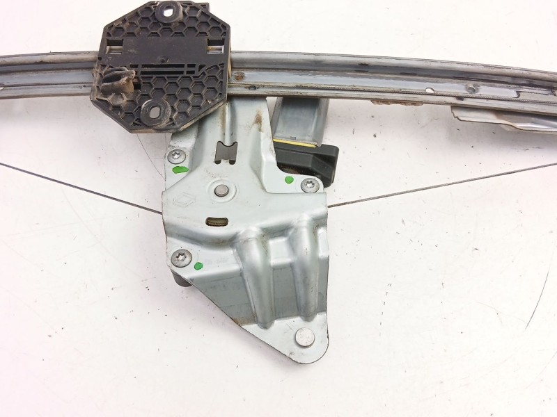 Recambio de elevalunas delantero derecho para dacia sandero ii (b8_) 1.5 dci referencia OEM IAM 807209299R  
