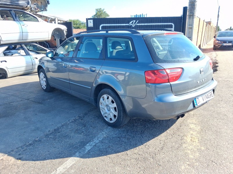 seat exeo st (3r5) del año 2010