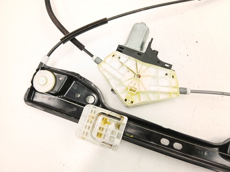 Recambio de elevalunas trasero izquierdo para fiat freemont (345_) 2.0 jtd referencia OEM IAM K68043739AA  