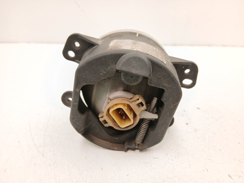 Recambio de antiniebla derecho para fiat freemont (345_) 2.0 jtd referencia OEM IAM K05182026AA  