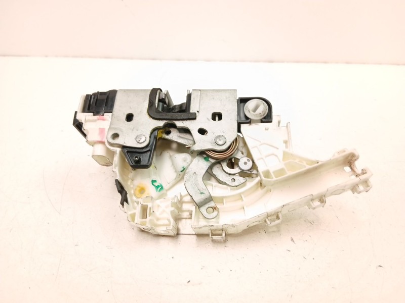 Recambio de cerradura puerta trasera derecha para fiat freemont (345_) 2.0 jtd referencia OEM IAM 04589914AD  