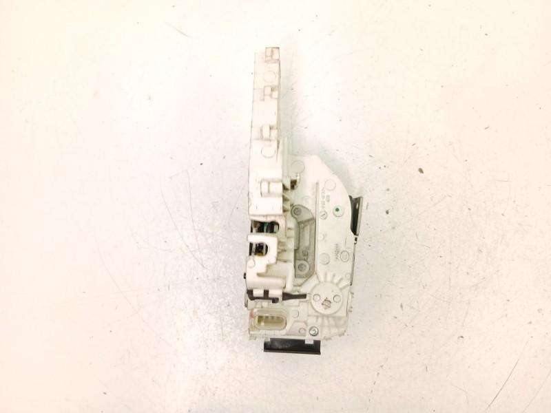 Recambio de cerradura puerta trasera derecha para fiat freemont (345_) 2.0 jtd referencia OEM IAM 04589914AD  
