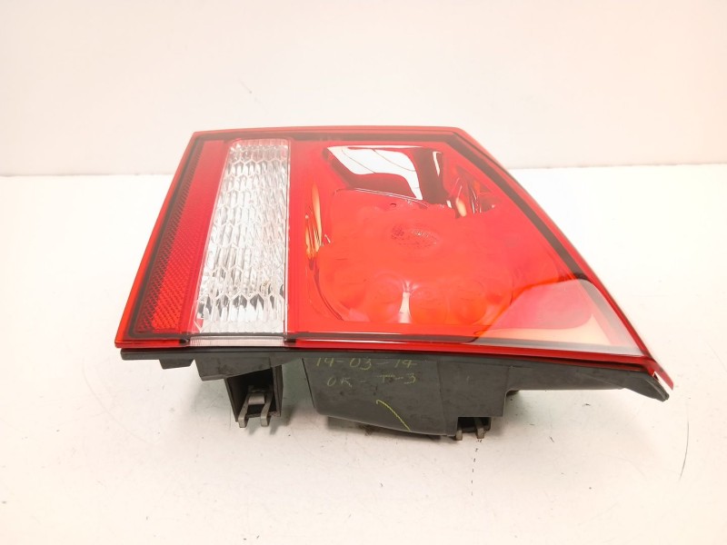 Recambio de piloto porton derecho para fiat freemont (345_) 2.0 jtd referencia OEM IAM 68078516AE  