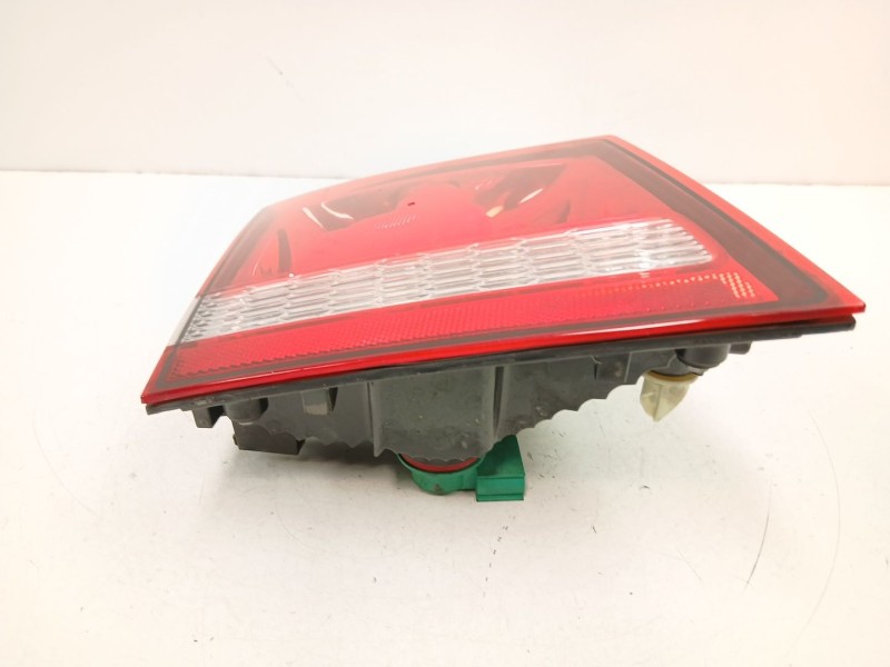 Recambio de piloto porton izquierdo para fiat freemont (345_) 2.0 jtd referencia OEM IAM 68078517AE  