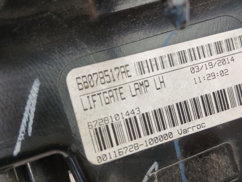 Recambio de piloto porton izquierdo para fiat freemont (345_) 2.0 jtd referencia OEM IAM 68078517AE  