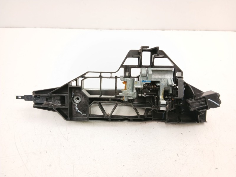 Recambio de manilla trasera izquierda para fiat freemont (345_) 2.0 jtd referencia OEM IAM 68069319AH  K68069319AH