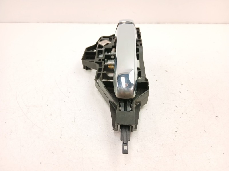 Recambio de manilla trasera derecha para fiat freemont (345_) 2.0 jtd referencia OEM IAM 68069320AH  K68069320AH